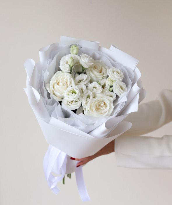 Дуобукет с лизиантусом и розами №1662