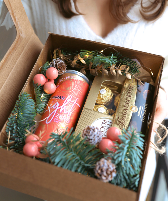 Подарочный бокс «Новогодний» №2136