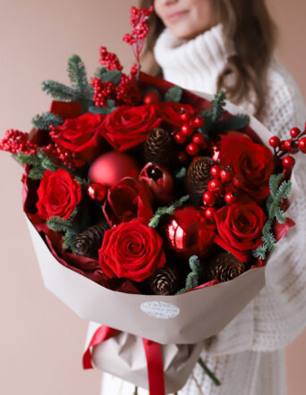 Яркий новогодний букет №2029